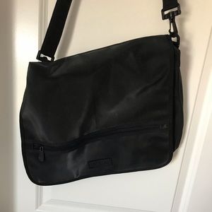 Like New Black Nylon Express Messenger Bag